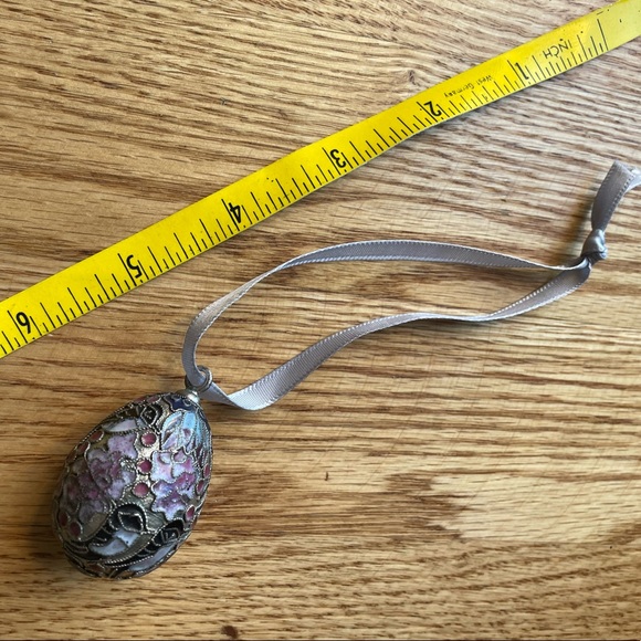 Victorian Enamelling Egg Ornament - Picture 3 of 5